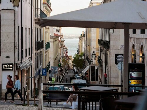 Dear Lisbon - Bordalo Palace Chiado, Забронировать Отель «постель и завтрак» Санта-Мария-Майор 