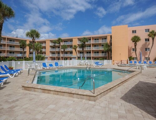 Beach and Tennis Club by RedAwning, Book Hotel St. Augustine Shores USA