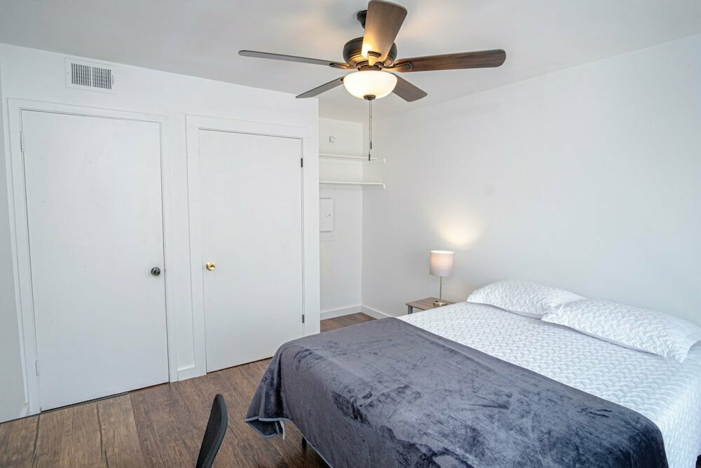 Awesome Place 2br/2ba Near Downtown and Riverwalk