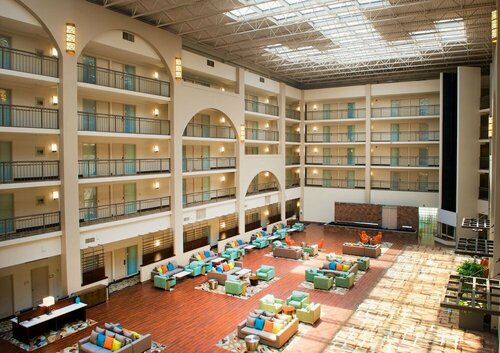 Embassy Suites Cincinnati - Northeast (Blue Ash), Rezervovat Hotel Blue Ash Ohio