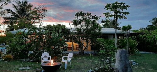 Moana Breeze Eco Lodge, Book Bed and Breakfast Tiputa Rangiroa