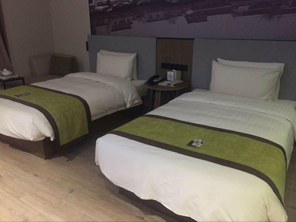 Atour Hotel Hangzhou Gongshu Canal Advertising Industrial Park
