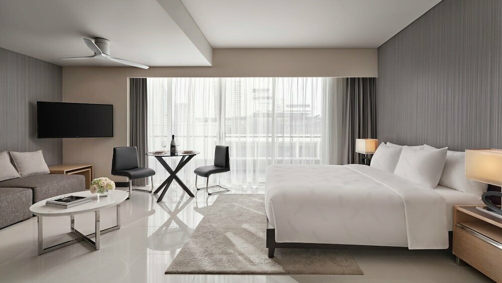 Costa Executive Residences
