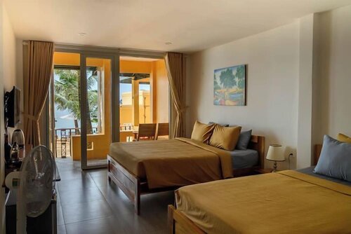 Vida Loca Sunset Beach Resort, Забронировать Курортный отель Курортные отели Фукуок, рядом с Coi Nguon Museum, Курортный отель