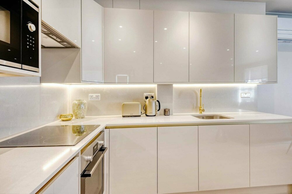 Marble Arch Suite 3-hosted by Sweetstay