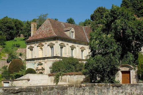 Logis Hostellerie D'Aussois, Забронировать Отель Семюр-ан-Осуа 