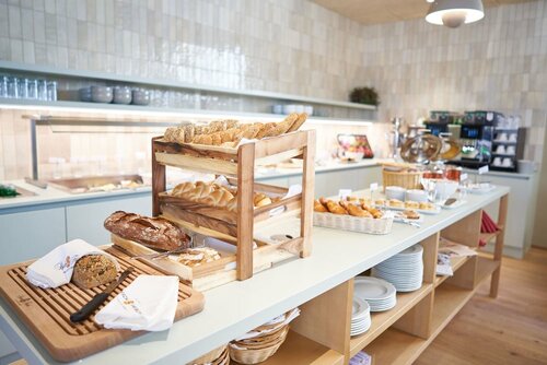 Hotel Maxlhaid, Book Hotel Wels Upper Austria