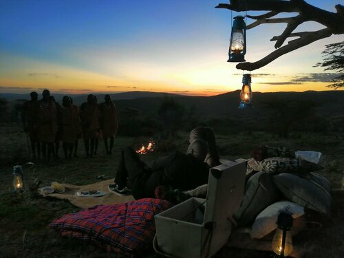 Emayian Luxury Camp, Забронировать Кемпинг Масаи-Мара Maasai Mara National Reserve