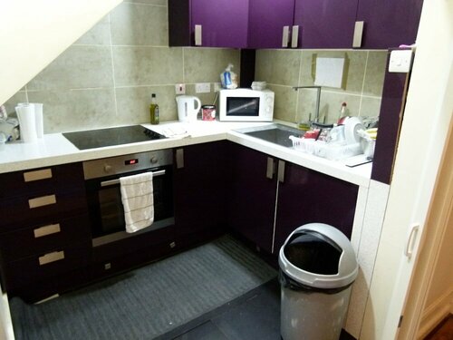 SS Property Hub - Family Apartment Barons Court, Забронировать Апартаменты/квартира Апартаменты Большого Лондона, Апартаменты/квартира