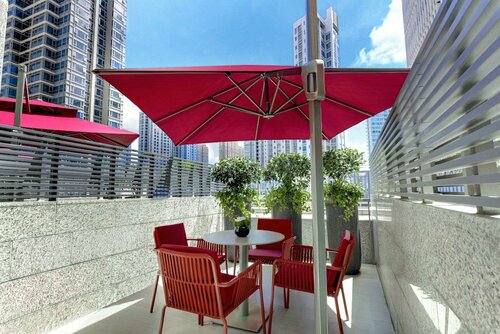 Harbour Plaza Metropolitan Shanghai, Varaa Hotelli Shanghai Shanghai