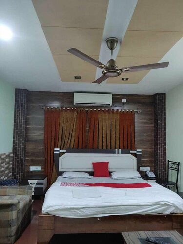 Hotel Somraj Regency, Boek Hotel Agartala Tripura