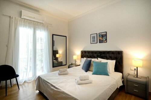 Elegant Big Apartment in Athens With Balcony, Забронировать Апартаменты/квартира Афины периферийная единица Центральные Афины