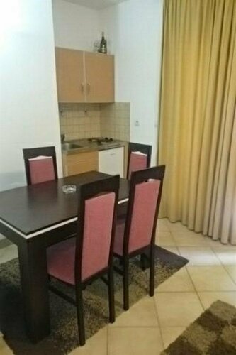 Apartments Victory SS, Book Lejlighed Hoteller i Tivat med parkering, Parkering