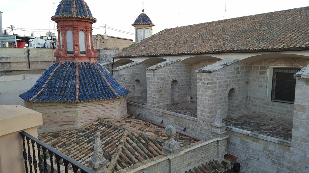 Shf Plaza De La Reina