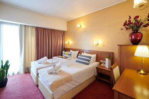 Crystal City Hotel, Забронировать Отель Отели Афины с питанием, рядом с Керамикос, Пансион