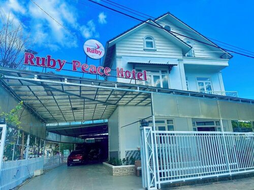 Ruby Peace Hotel, Забронировать Отель Ху-Чи-Ланг Ламдонг