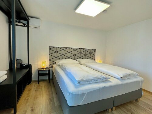 SHOME Hotel Graz I Self-Check-In I Free Parking, Забронировать Отель Puntigam Грац