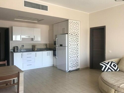Stunning 3 Bedroom Apartment in the Heart of Al Dau, Забронировать Апартаменты/квартира Отели Хургада с бассейном, Бассейн