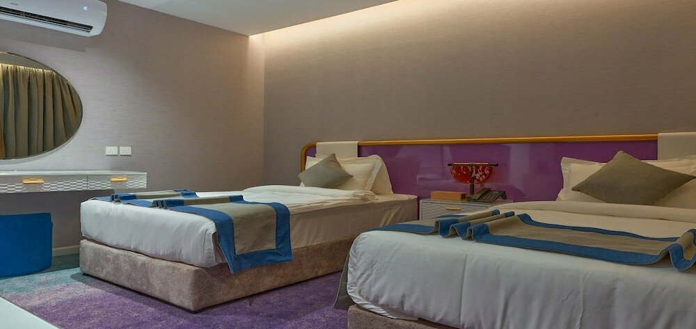 Marvelous Hotel
