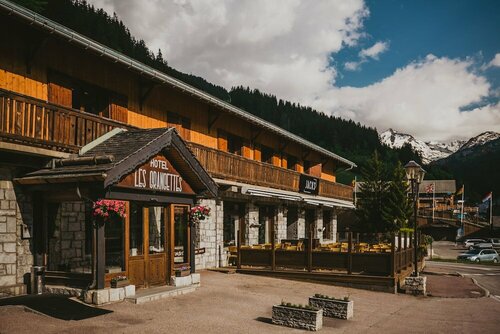 Hôtel Les Grangettes, Забронировать Отель Мерибель-ле-Альё Лез-Аллю