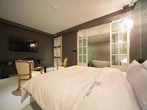 Sinchon Hotel GAEUL, Varaa Hotelli Seodaemun-Gu Soul