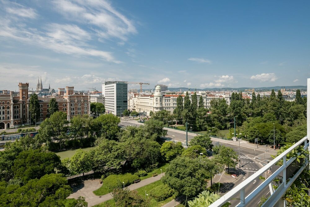 Skyflats Vienna Ring View