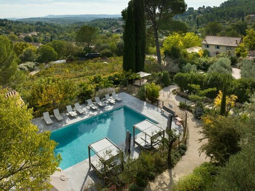 Resort LOU CALEN, Rezerwuj Ośrodek wypoczynkowy Cotignac Green Provence