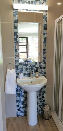 The Hillcrest Guesthouse, Buchen Sie Pension Beacon Bay Ostkap