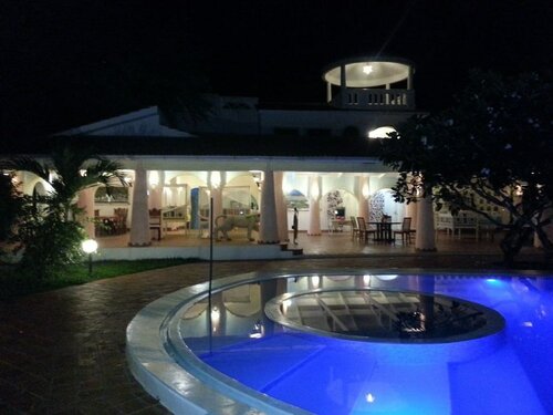 Holiday Homes Elicriso Malindi, Забронировать Отель «постель и завтрак» Отели Mombasa North Coast с парковкой, Парковка