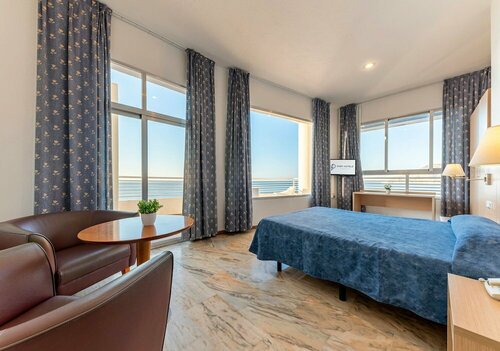 Aparthotel Europa, 예약 호텔 칼페 블랑카 해안