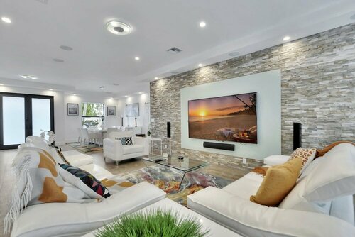 Lynora's Luxe Estate Modern Design, Забронировать Бутик-отель Отели Форт-Лодердейл с парковкой, Парковка