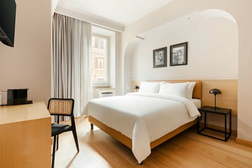 Piazza di Spagna, Book Hotel Spagna hoteller med pool, Swimmingpool