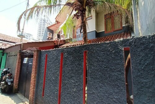 OYO 91341 D'phoenix Anggrek Syariah Residence, Book Hotel Hotels in Jakarta Province with Parking, Parking