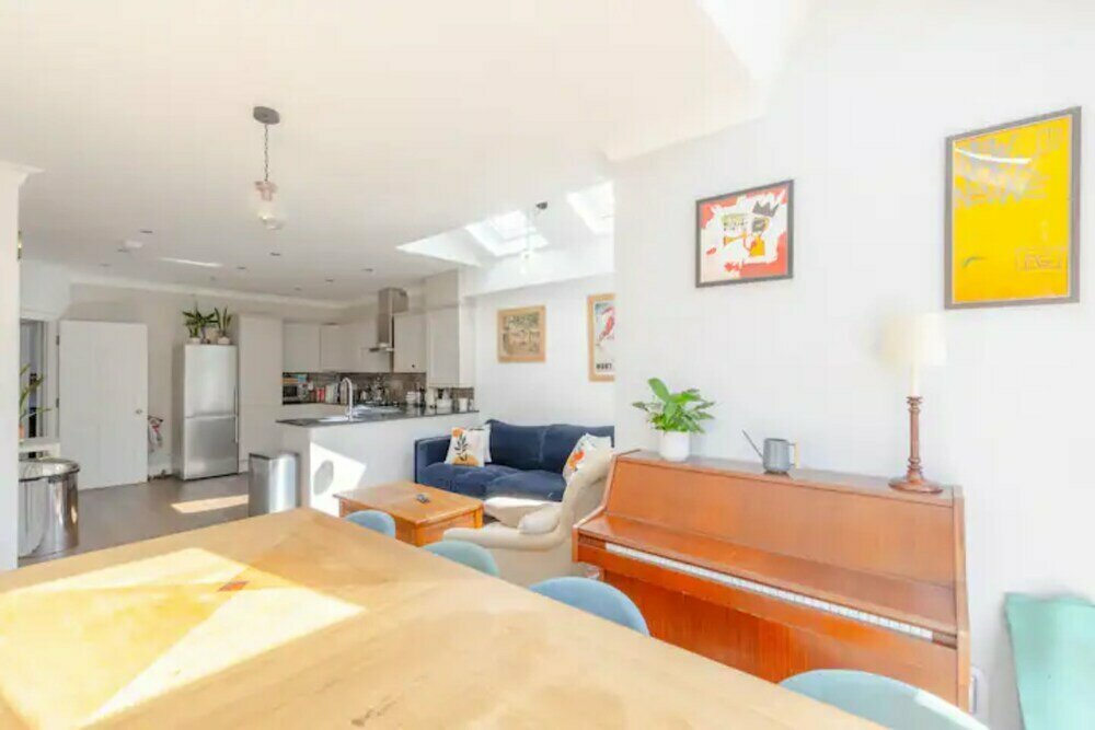 Charming 4BD House With Private Garden - Tooting