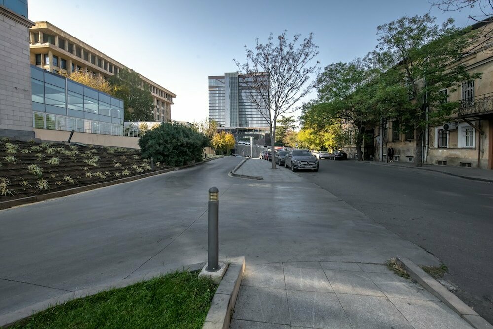 Hb Apartments