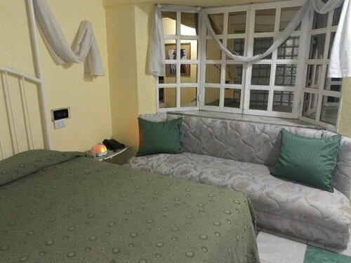 Hotel Parque, Забронировать Отель Отели Мерло 3 звезды, 3*