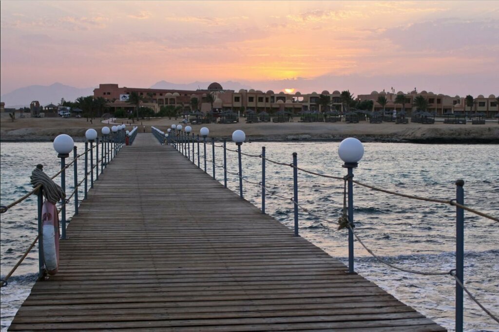 Wadi Lahmy Azur Resort