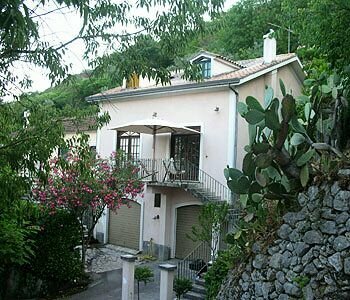 B&B La Costa, Забронировать Отель «постель и завтрак» Отели в центре Кассино, в центре