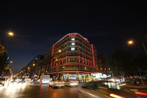 Grand Corner Boutique Hotel, Забронировать Бутик-отель Отели Конак с парковкой, Парковка