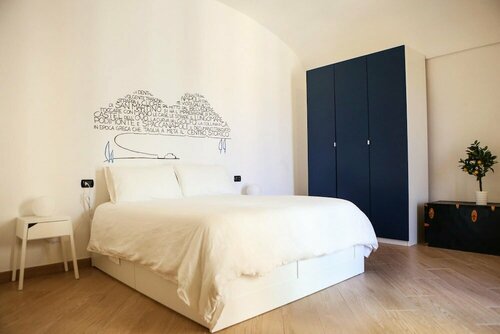 Casa Mil by Wonderful Italy, Забронировать Апартаменты/квартира Пьяцца-дель-Плебишито Неаполь, рядом с Площадь Пьяцца-Беллини