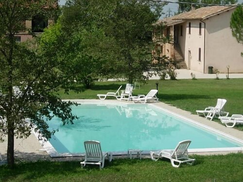 Natalini Agriturist, Book Hotel Trevi hoteller med parkering, Parkering