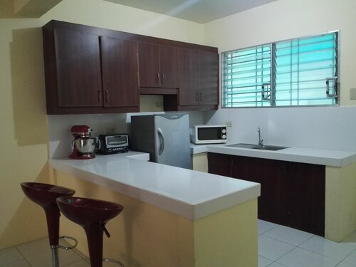 Happy To Mingle Hostel @ Manila Airport, Prenota Ostello Hotel a Luzon con parcheggio, Parcheggio