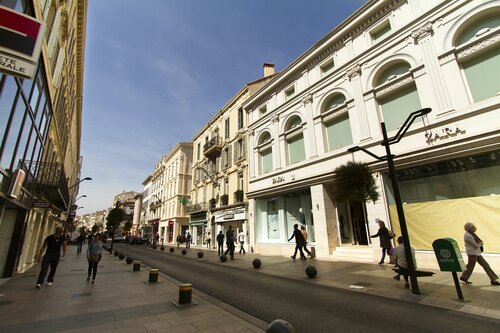 Florella Jean de Riouffe, Забронировать Отель Отели Канн с завтраком, рядом с Gambetta Market, Завтраки