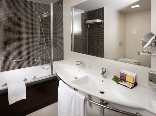Clarion Congress Hotel Olomouc, Reservar Hotel Hotéis SPA em Slovacko, SPA