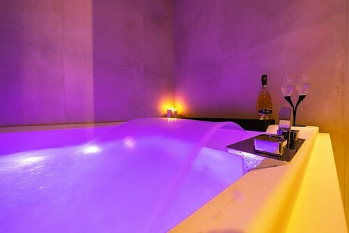 Elite Accommodations & Hydromassage Pool, Забронировать Гостевой дом Отели Реджо-ди-Калабриа с парковкой, Парковка