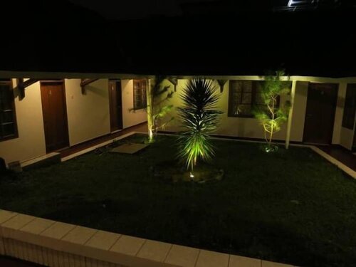 Elenor's Home at Eyckman, Rezervasyon Otel West Java otoparklı oteller, Otopark