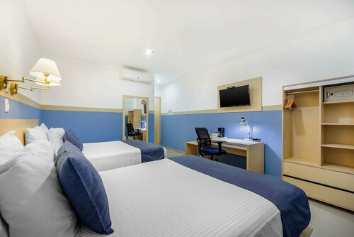 Premier Inn Tuxtla, Забронировать Отель Тустла-Гутьеррес Чьяпас, рядом с Galerias Plaza