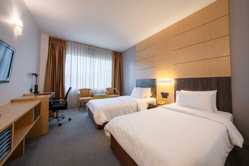 Ariston Hotel Bangkok, Забронировать Отель Кхлонгтей 