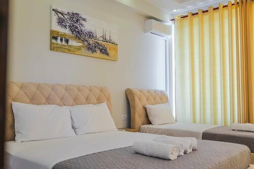 Hotel Milo, Забронировать Отель Отели Области Влёра с парковкой, Парковка