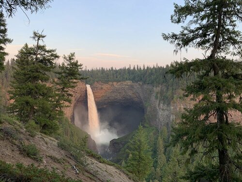 Helmcken Falls Lodge Cabin Rooms and RV Park, Réserver Hôtel Hôtels à Colombie-Britannique avec parking, Parking